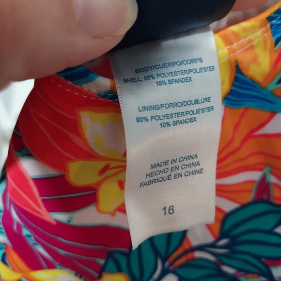 NWT Caribbean Joe Paradise Multi Standard Shirred One Piece Swimsuit in Size 16 - Picture 10 of 12